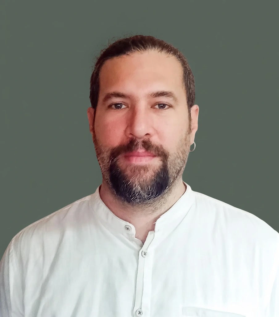 Emrah Bahçıvan - Grafik Tasarım ve Video Prodüksiyon Uzmanı